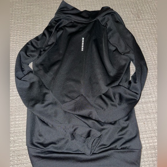Nike Women’s Running 1/4 Zip Long Sleeve Top - Picture 5 of 5